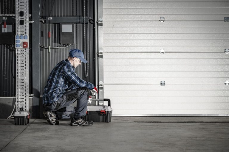reparera garageport